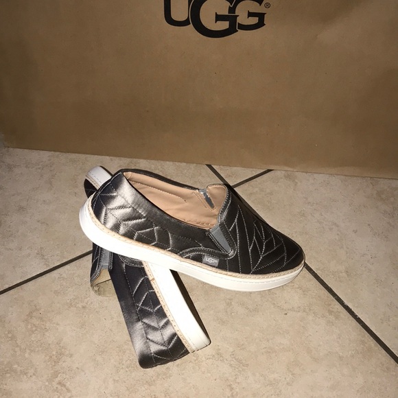 ugg soleda quilted sneaker